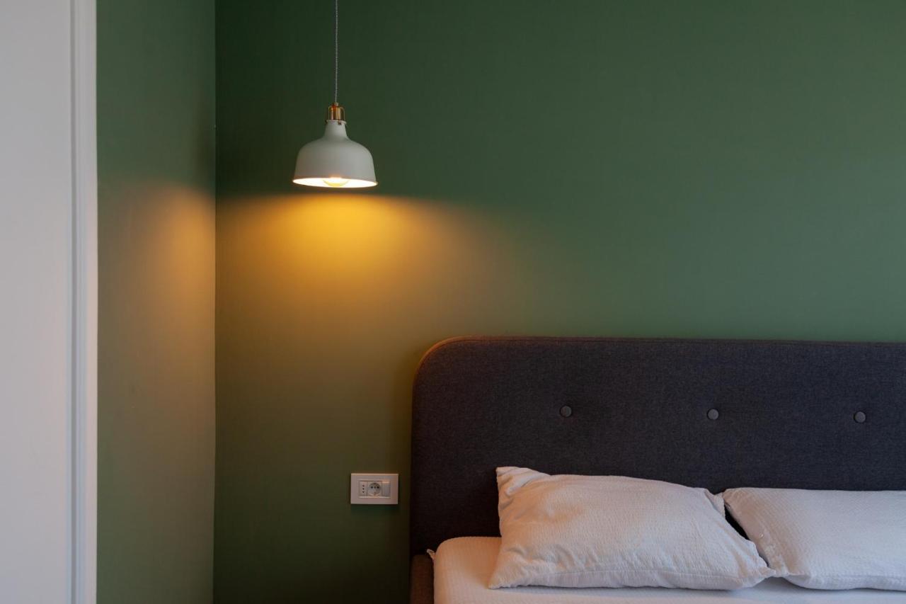 Moms House Hotel Golubac Bagian luar foto