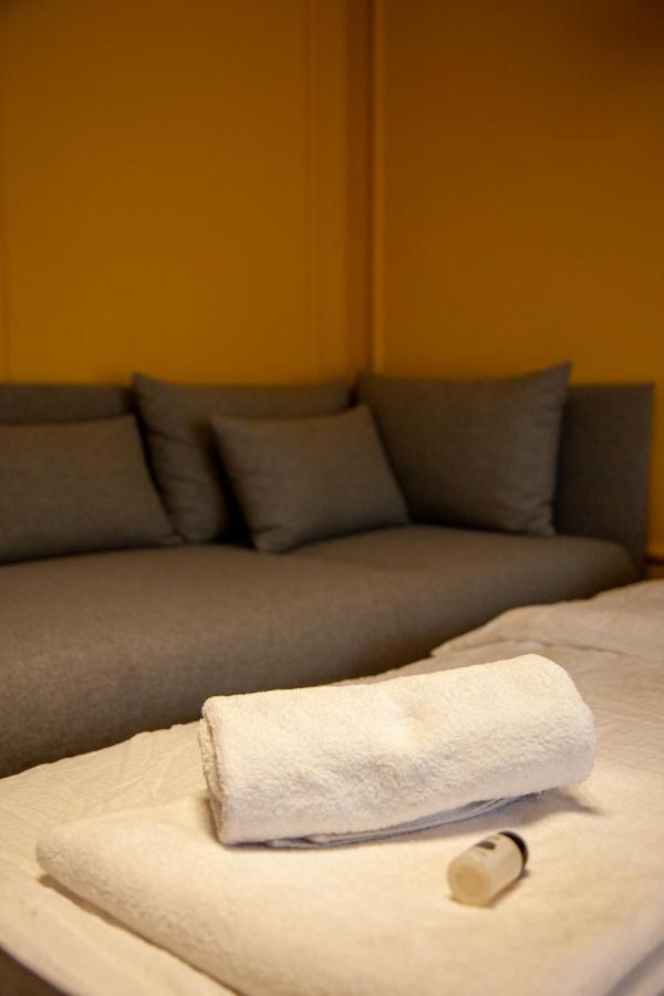 Moms House Hotel Golubac Bagian luar foto