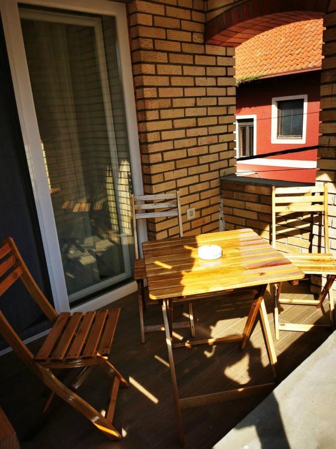 Moms House Hotel Golubac Bagian luar foto