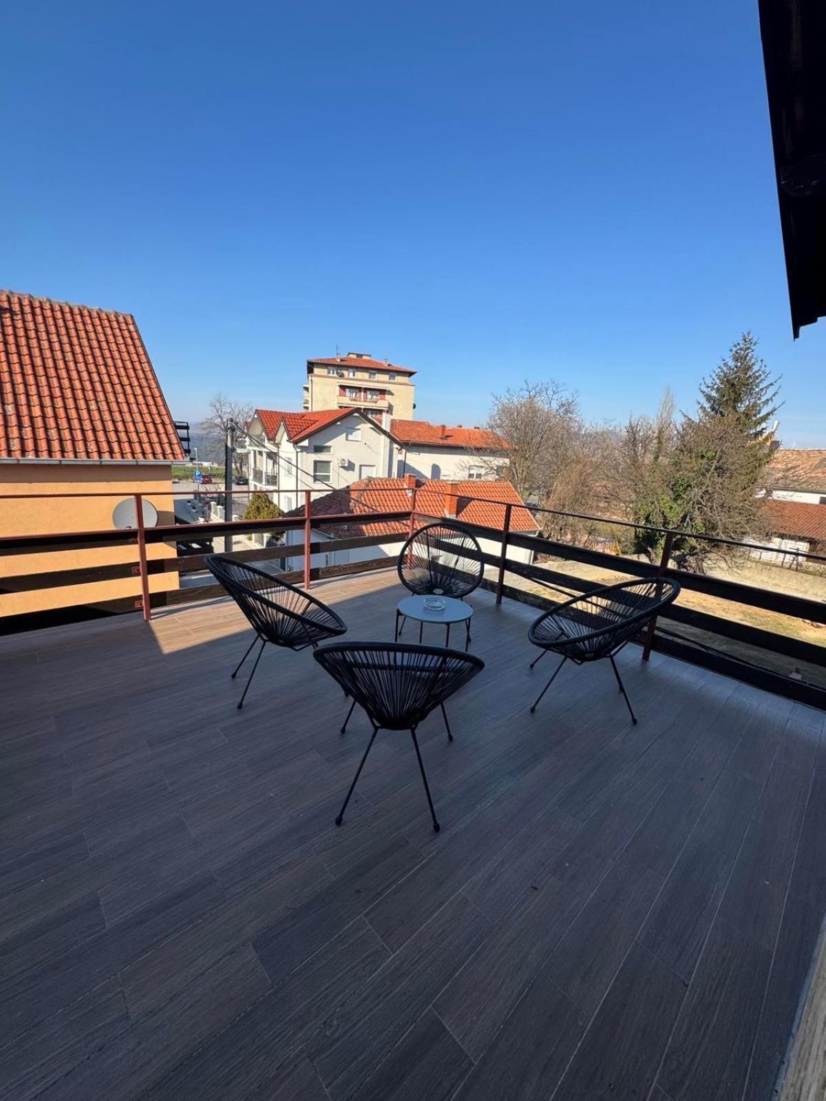 Moms House Hotel Golubac Bagian luar foto